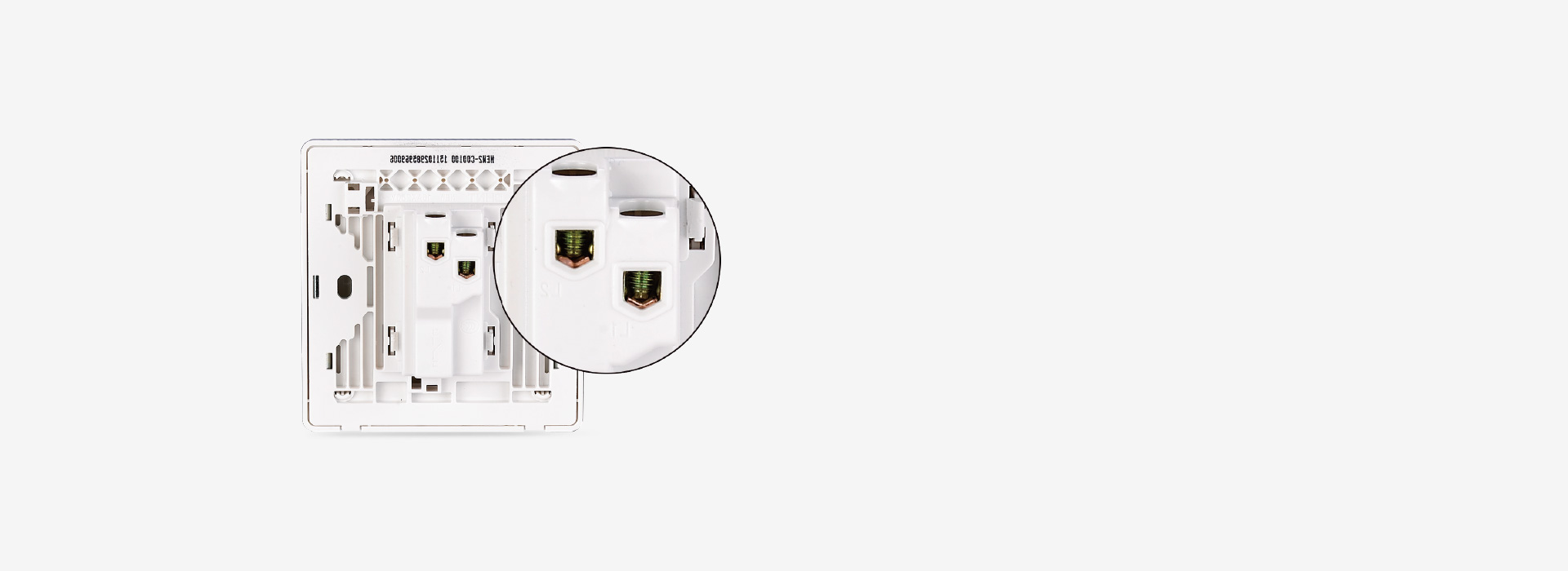 大孔徑 接線牢固
 接線容量大，接線牢固...