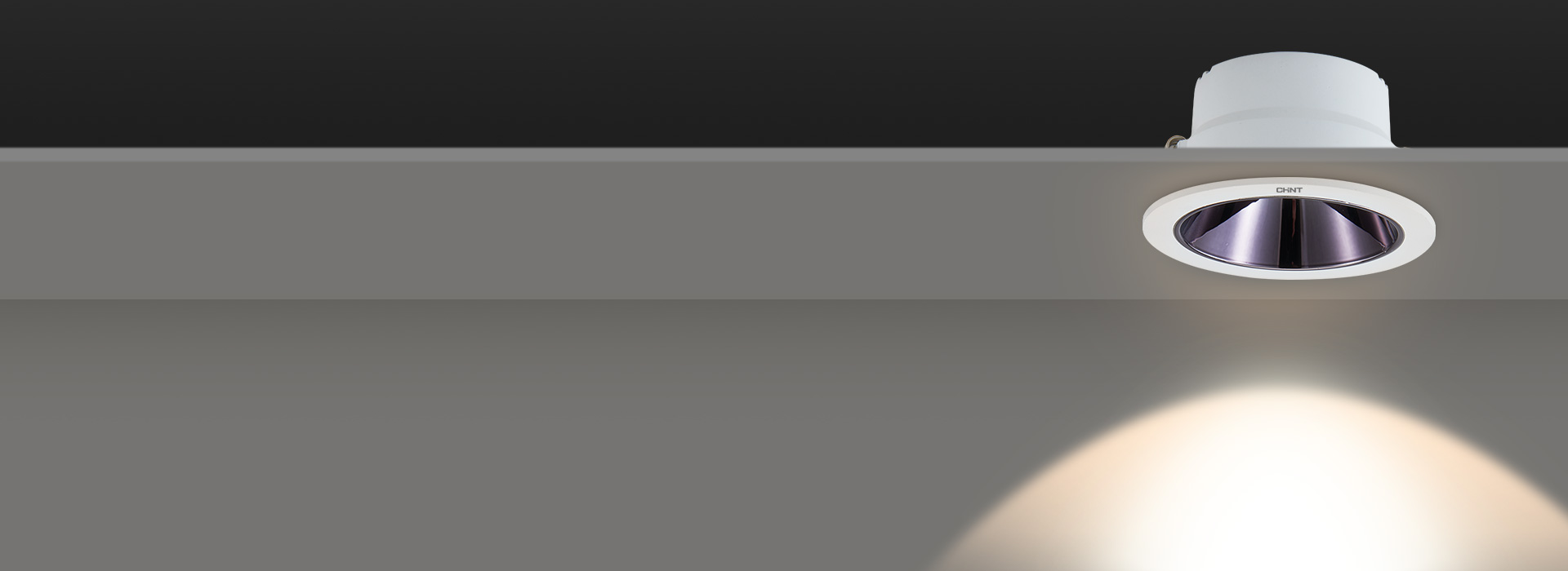 筒燈：十亮系列
 防眩護眼，多彩視界。
...