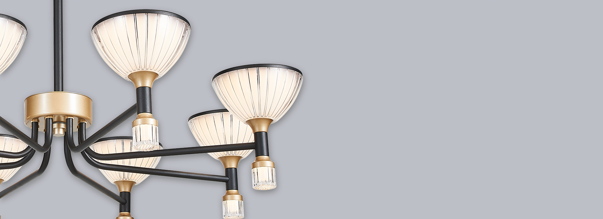 硬氣一點，與光跳支舞
 鋼筋叢林里向來不...